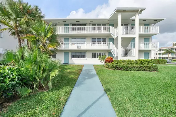 210 E Horizons 109, Boynton Beach, FL 33435