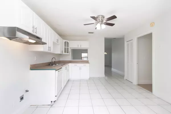 Boynton Beach, FL 33436,7315 W W Willow Springs CIR