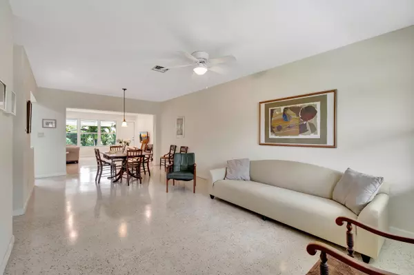 Delray Beach, FL 33444,234 NE 20th ST