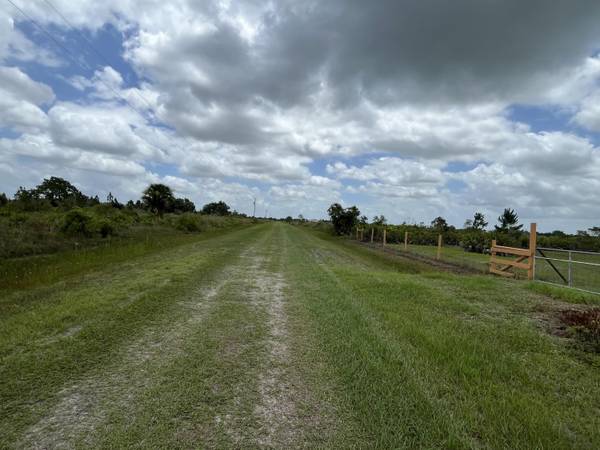 Okeechobee, FL 34972,19092 NW 250th ST