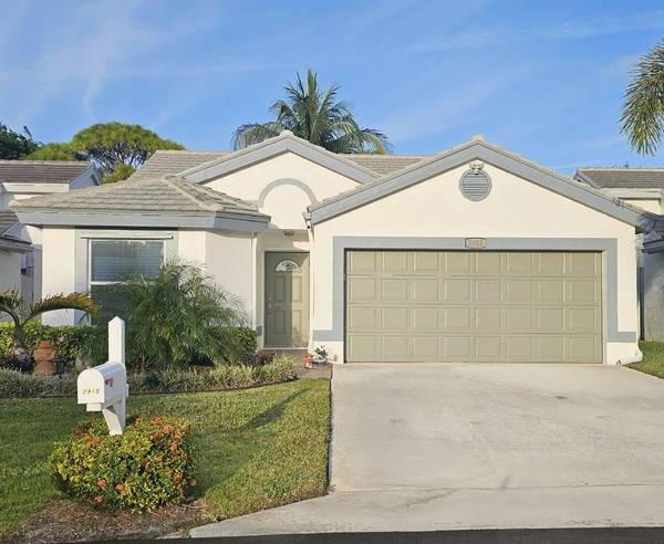 2915 Sierra Pine DR, Lake Worth, FL 33462