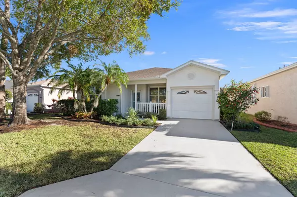 Port Saint Lucie, FL 34986,581 NW Cortina LN