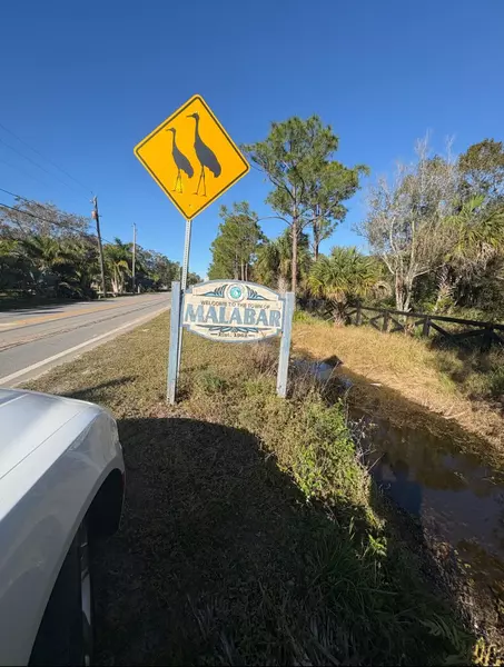 3305 Weber RD, Grant Valkaria, FL 32950