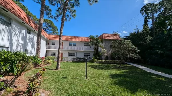 2600 SE Ocean BLVD K8, Stuart, FL 34996