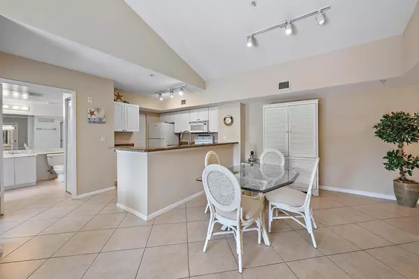 Tequesta, FL 33469,278 Village BLVD 8306