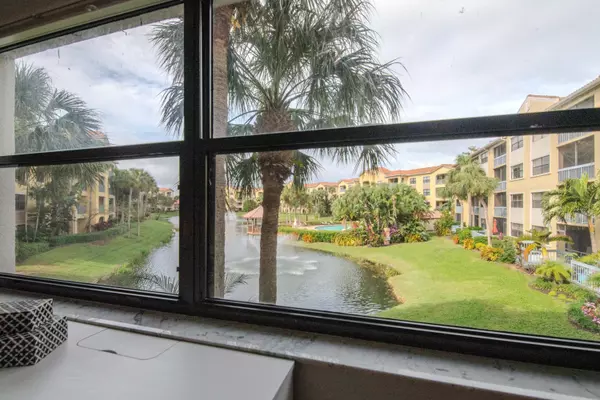 Juno Beach, FL 33408,600 Uno Lago 202 DR 202