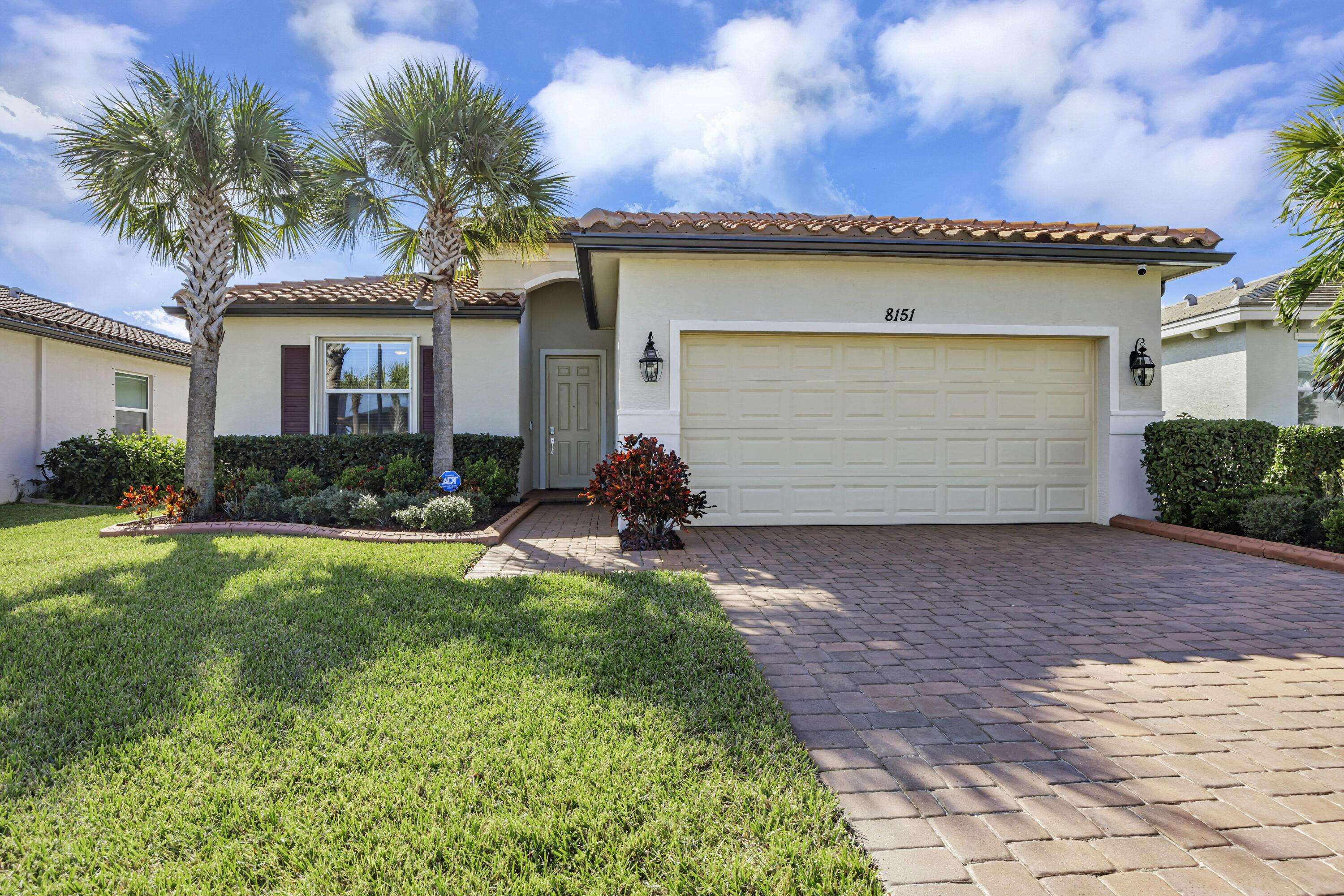 8151 NW Greenbank CIR, Port Saint Lucie, FL 34987