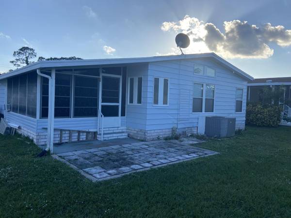 Fort Pierce, FL 34982,240 Travis Cay Place