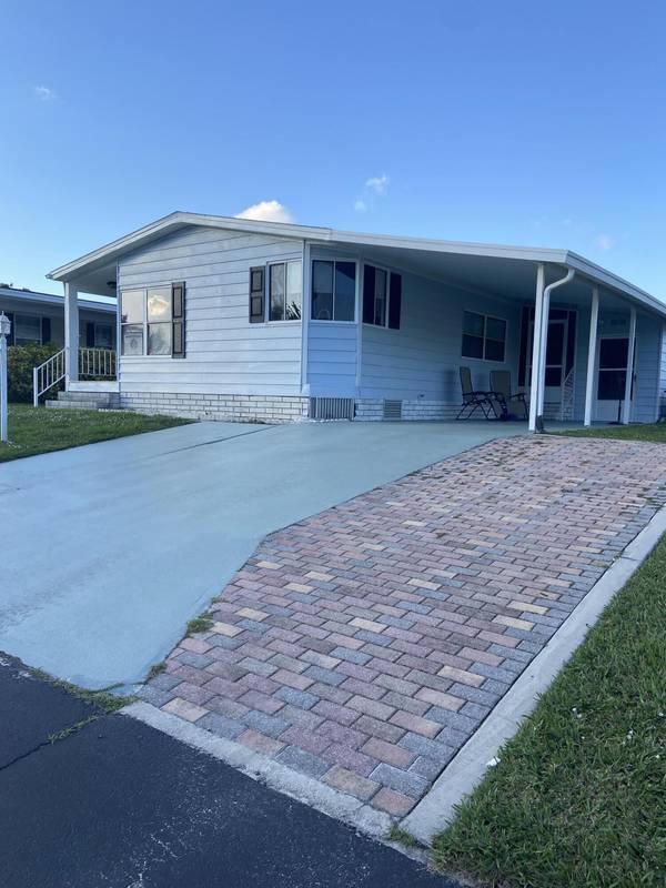 240 Travis Cay Place, Fort Pierce, FL 34982