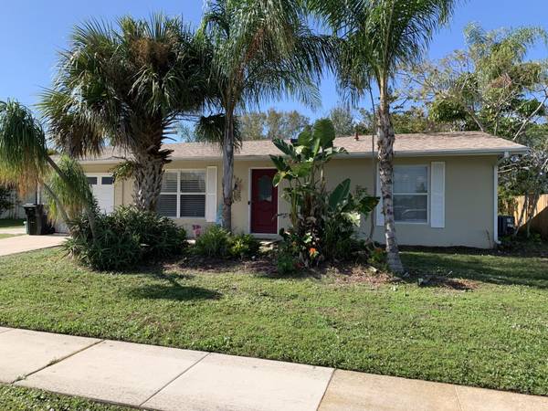 882 SW Ivanhoe DR, Port Saint Lucie, FL 34983