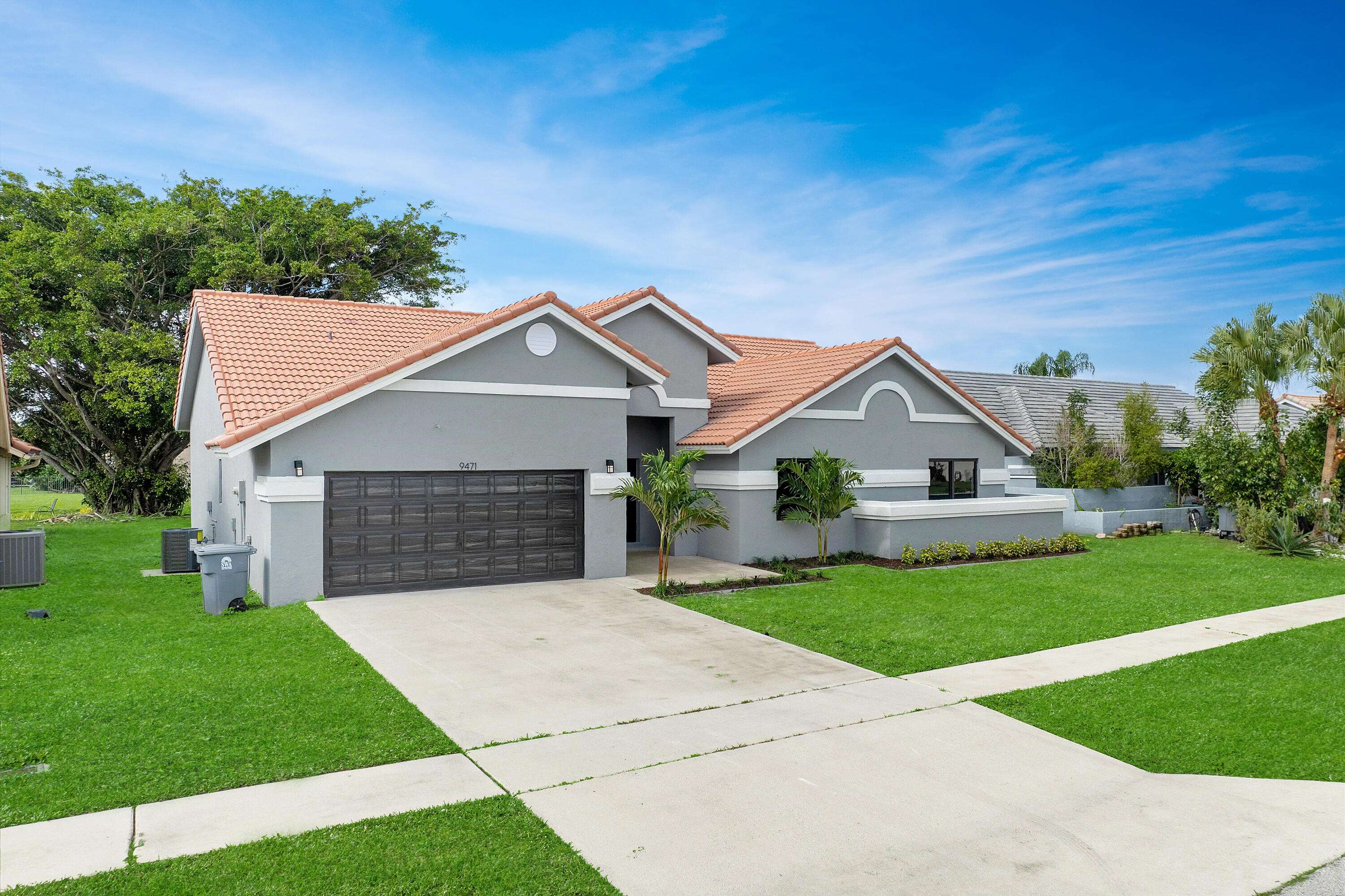9471 Sun Pointe DR, Boynton Beach, FL 33437