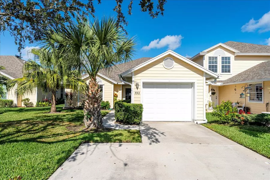 552 6th LN, Vero Beach, FL 32962