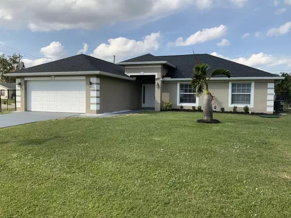 1897 SW Lofgren AVE, Port Saint Lucie, FL 34953