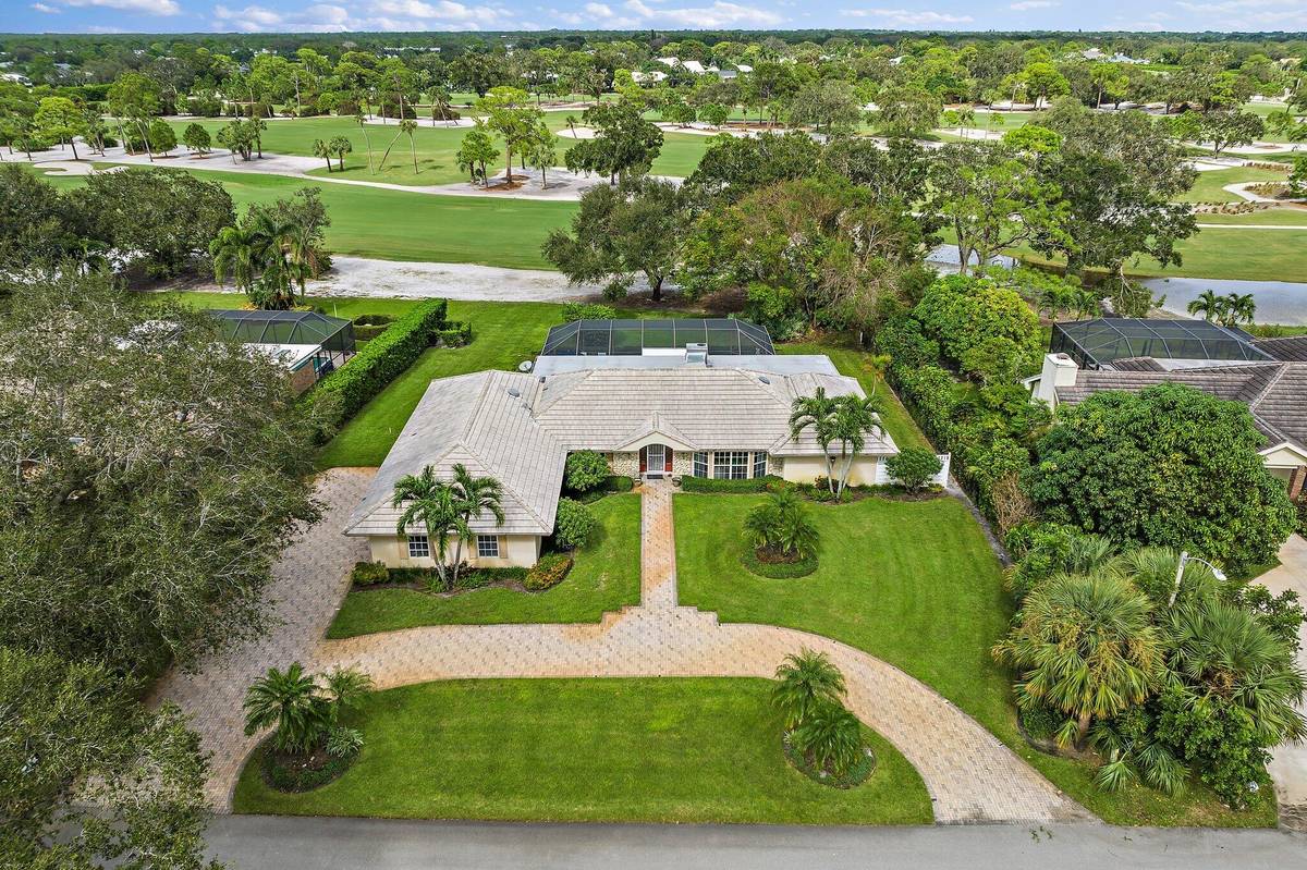 Tequesta, FL 33469,138 SE Turtle Creek DR