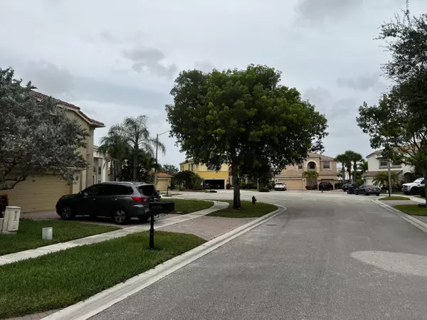 Wellington, FL 33414,9855 Woolworth CT