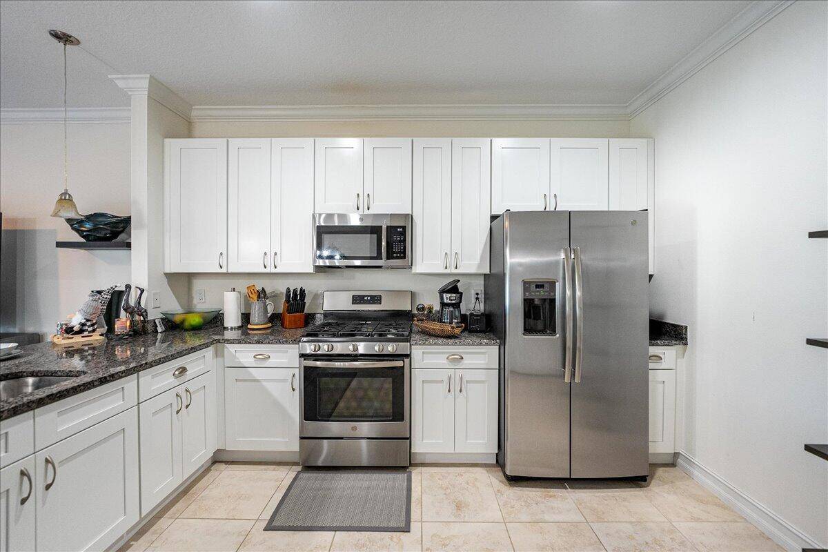 Port Saint Lucie, FL 34983,6133 NW Denmore LN