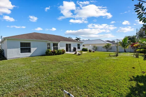 Port Saint Lucie, FL 34953,1834 SW Davis ST