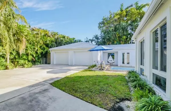 Lantana, FL 33462,714 S Atlantic DR