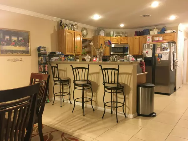 Deerfield Beach, FL 33441,901 SW 15th ST