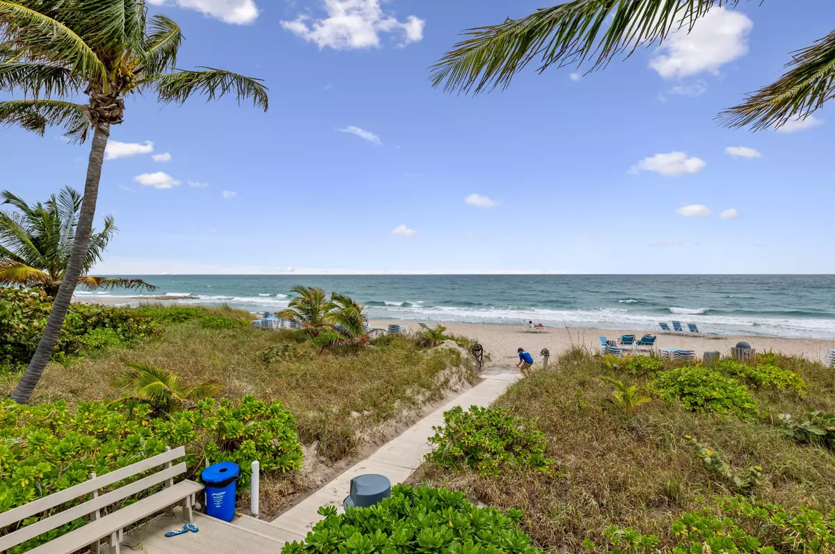 Highland Beach, FL 33487,4748 S Ocean BLVD 306