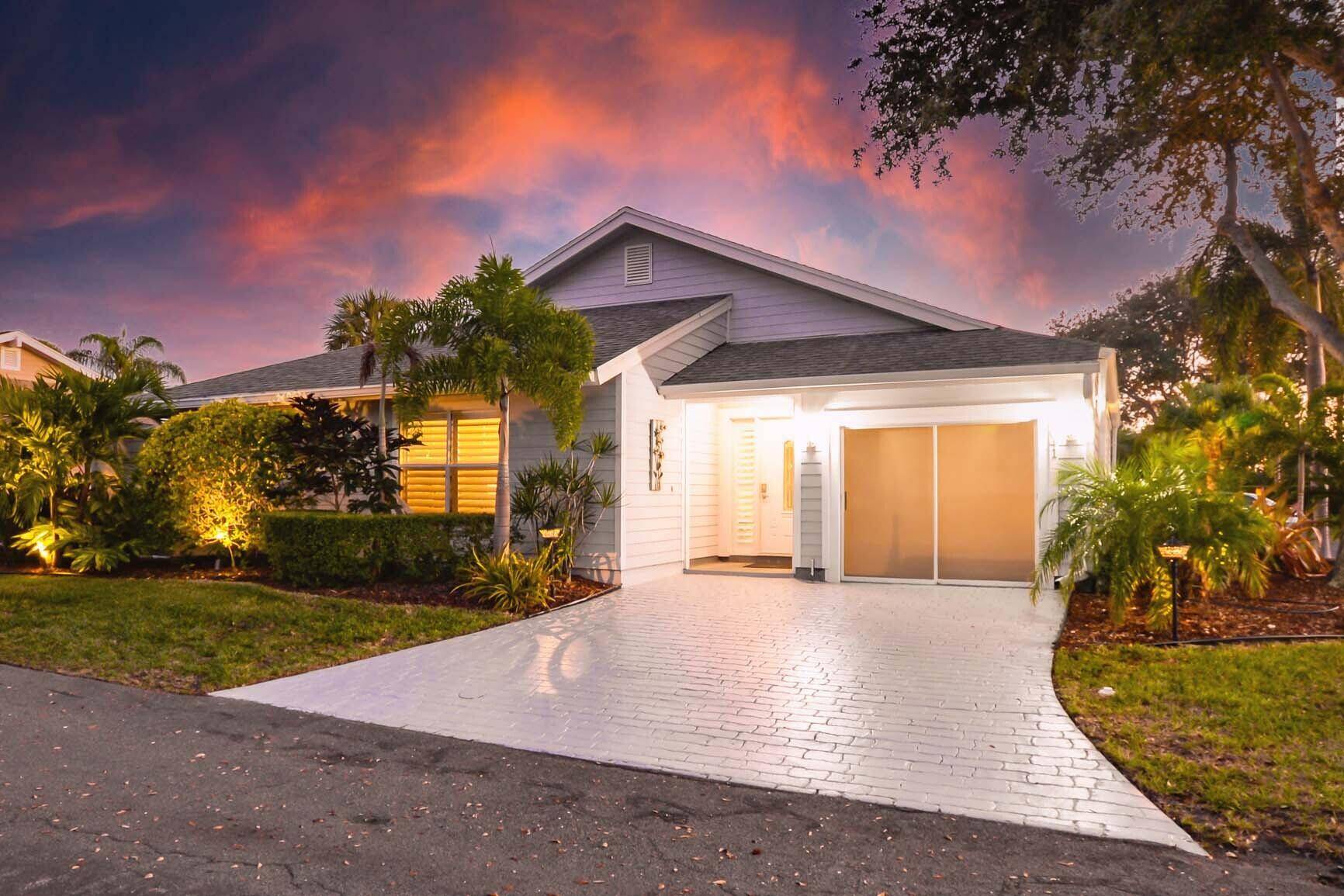 4041 NE Breakwater DR, Jensen Beach, FL 34957