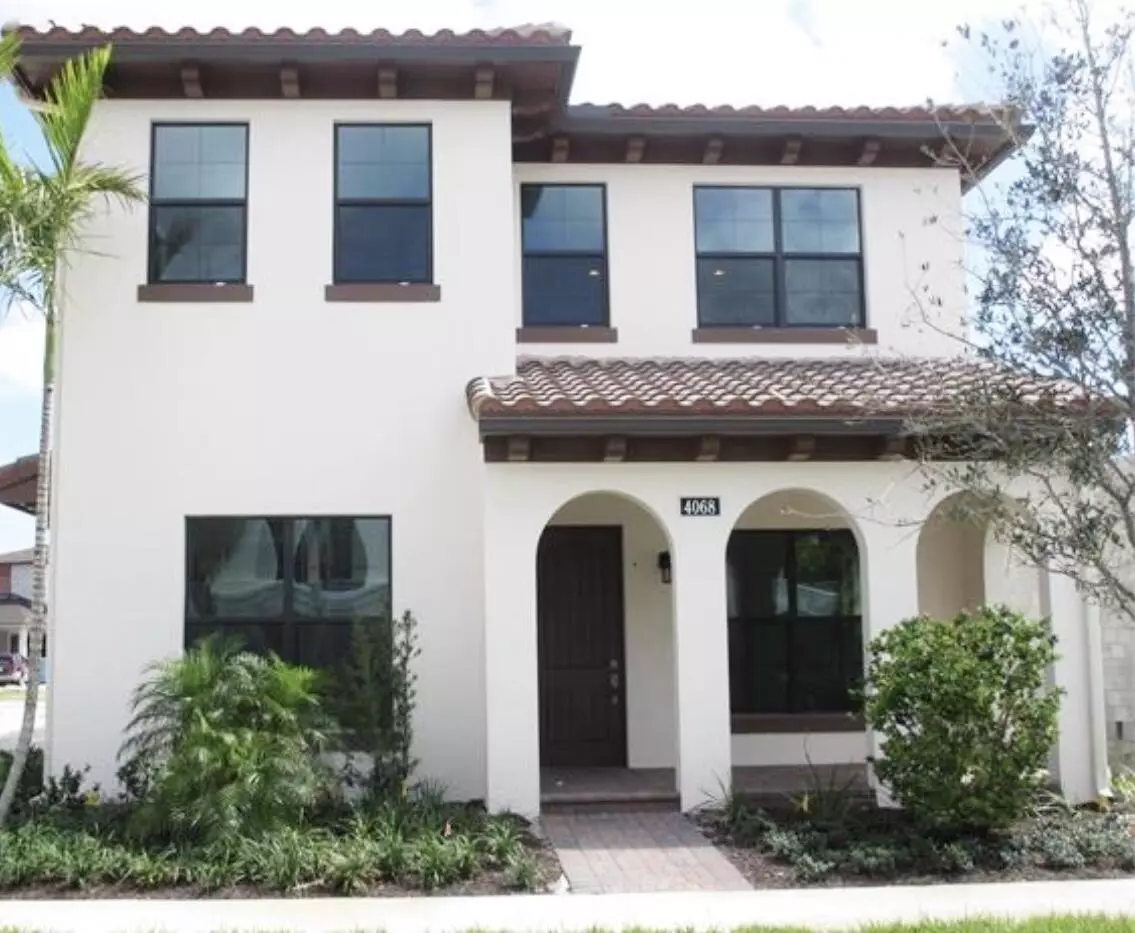 Palm Beach Gardens, FL 33418,4068 Faraday WAY