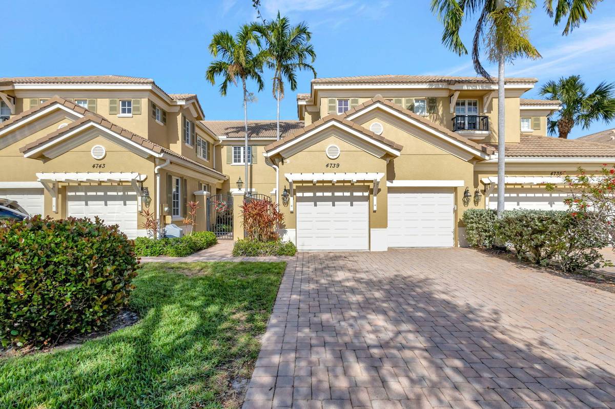 Palm Beach Gardens, FL 33418,4739 Cadiz CIR