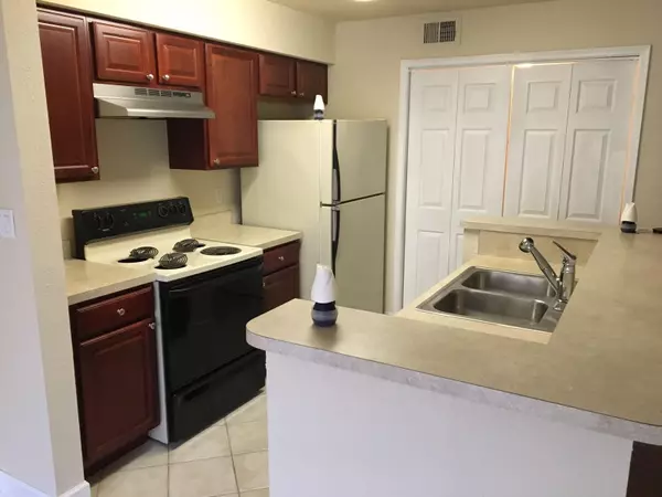 Coral Springs, FL 33071,777 Riverside DR 1525