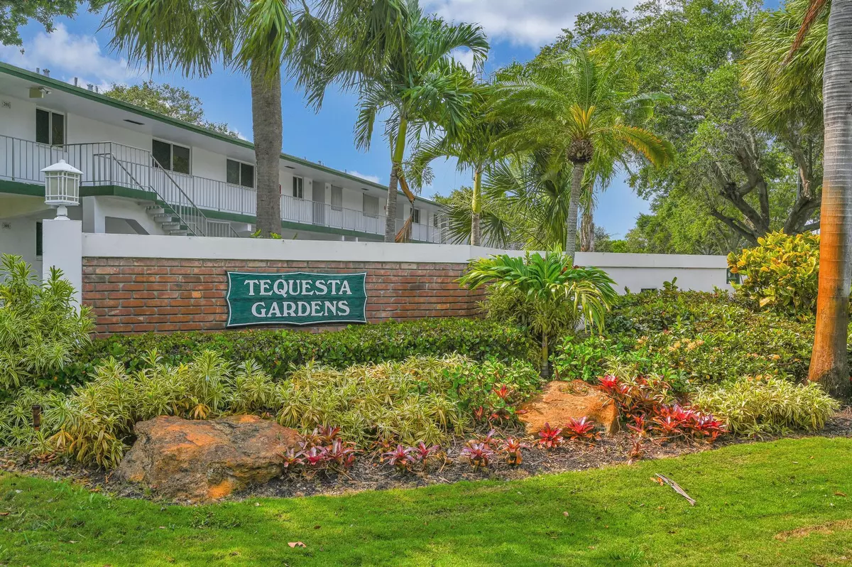 Tequesta, FL 33469,5 Westwood 102d AVE 102