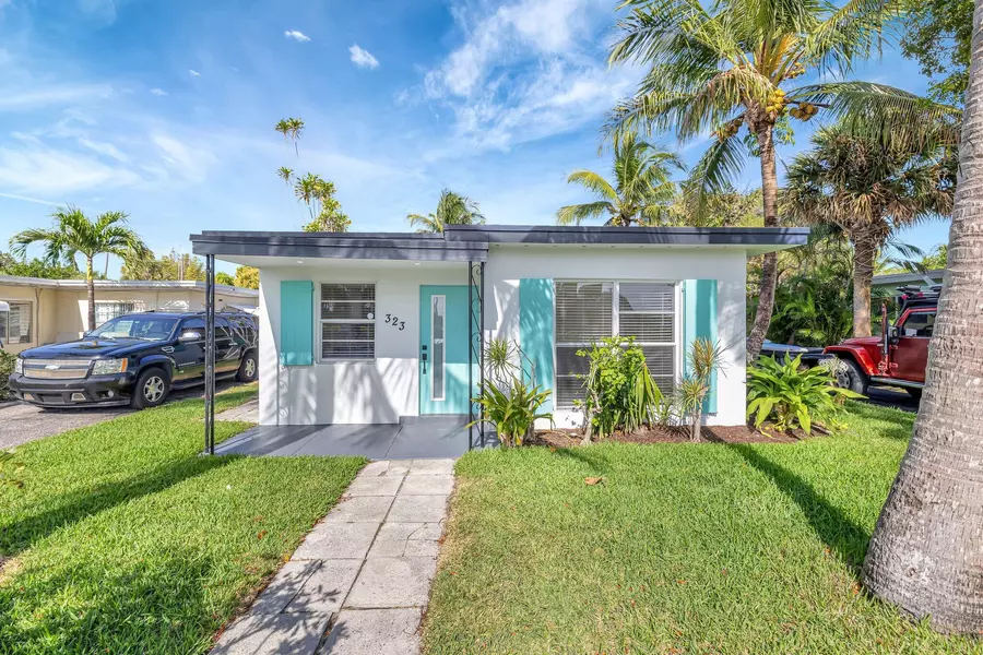 323 E Decarie ST, Delray Beach, FL 33444