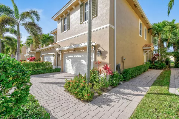 Palm Beach Gardens, FL 33418,4588 Cadiz CIR