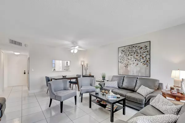 Lake Worth, FL 33467,3661 Via Poinciana 510