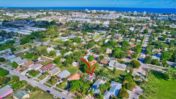 Delray Beach, FL 33444,237 SW 3rd AVE