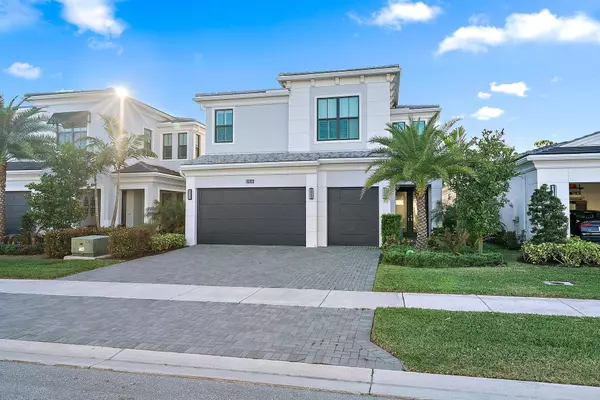 Palm Beach Gardens, FL 33418,13526 Artisan CIR