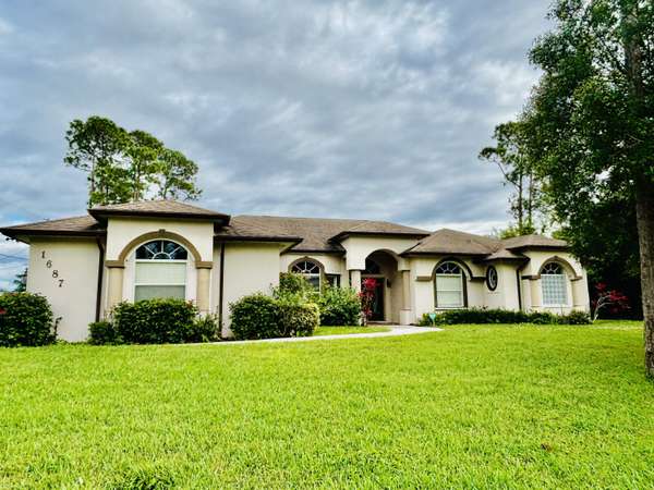 1687 SW Import DR, Port Saint Lucie, FL 34953