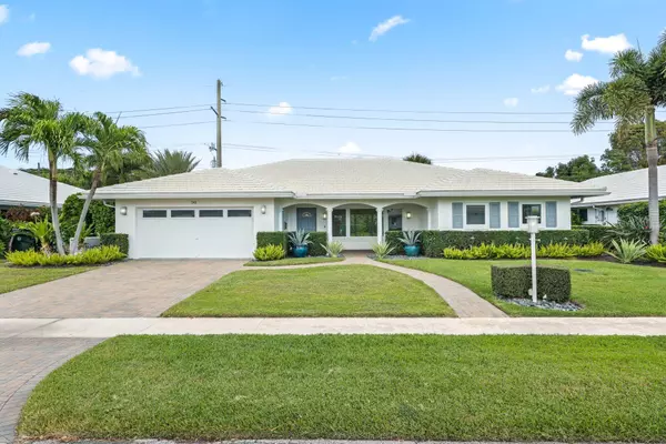 745 Apple Tree LN, Boca Raton, FL 33486