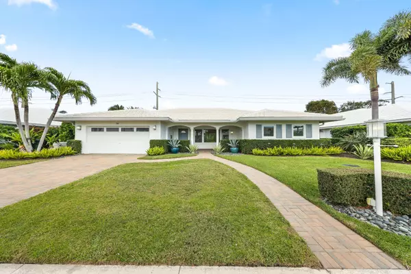 Boca Raton, FL 33486,745 Apple Tree LN