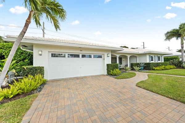 Boca Raton, FL 33486,745 Apple Tree LN