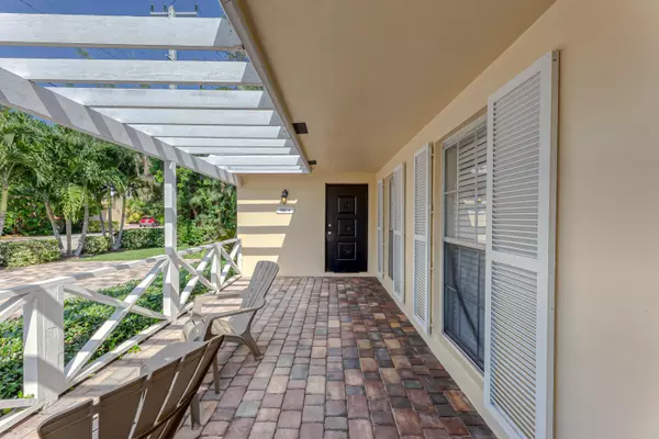 Boca Raton, FL 33432,900 NE 4th ST