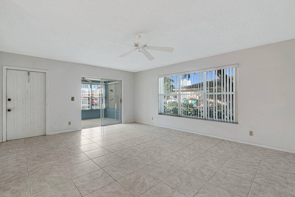 Delray Beach, FL 33445,1327 High Point WAY A