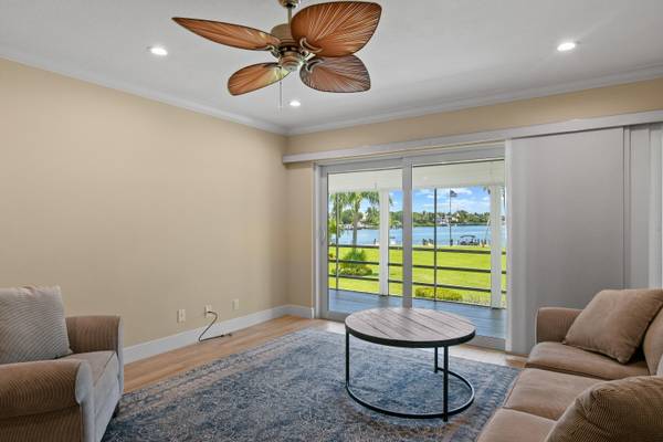 Tequesta, FL 33469,478 Tequesta DR 210