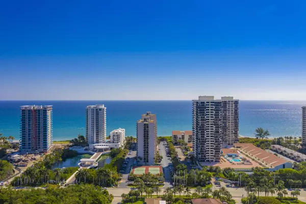 Singer Island, FL 33404,4200 N Ocean DR 2-804