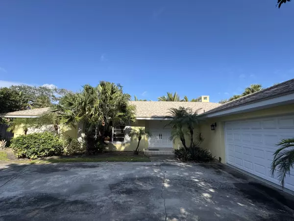 1946 Surfside TER, Vero Beach, FL 32963