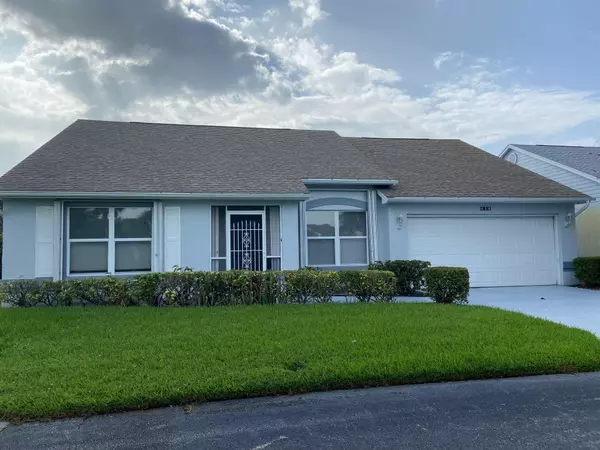 430 NW Sherry LN, Port Saint Lucie, FL 34986