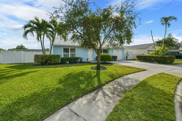 Jupiter, FL 33458,110 Banyan CIR