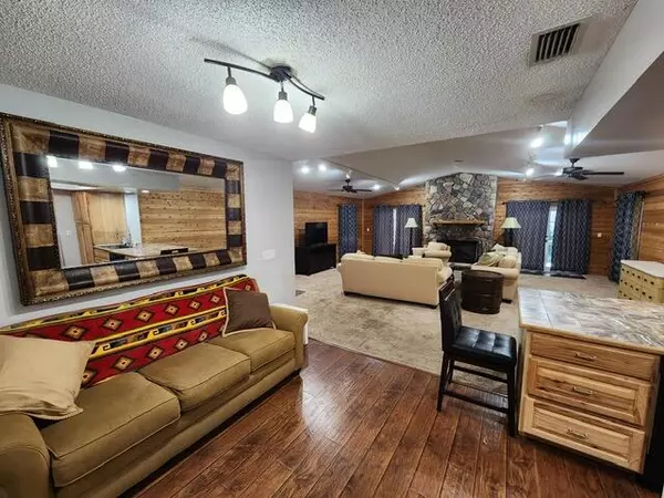 Loxahatchee Groves, FL 33470,15100 Scotts PL