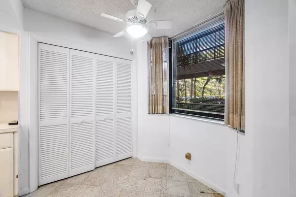 Boca Raton, FL 33433,6620 Boca Del Mar DR 101