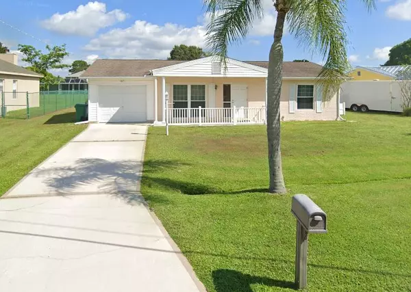 1671 SE Goucho AVE, Port Saint Lucie, FL 34952