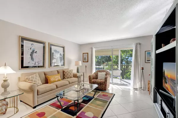 Delray Beach, FL 33446,7286 Huntington LN 306