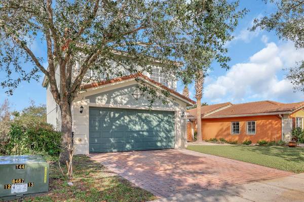 Port Saint Lucie, FL 34953,1977 Providence PL